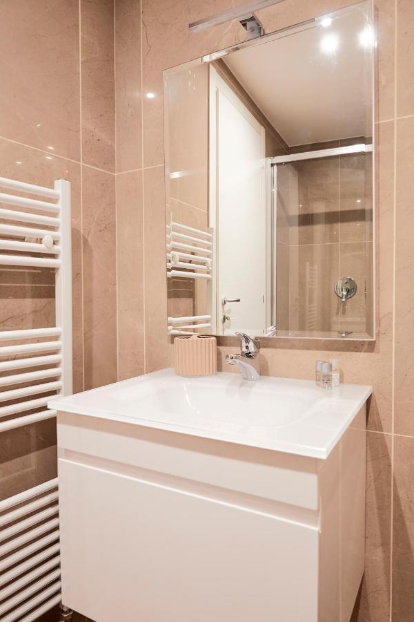 Prestige Boutique Homes - Duomo 2 Milánó Kültér fotó