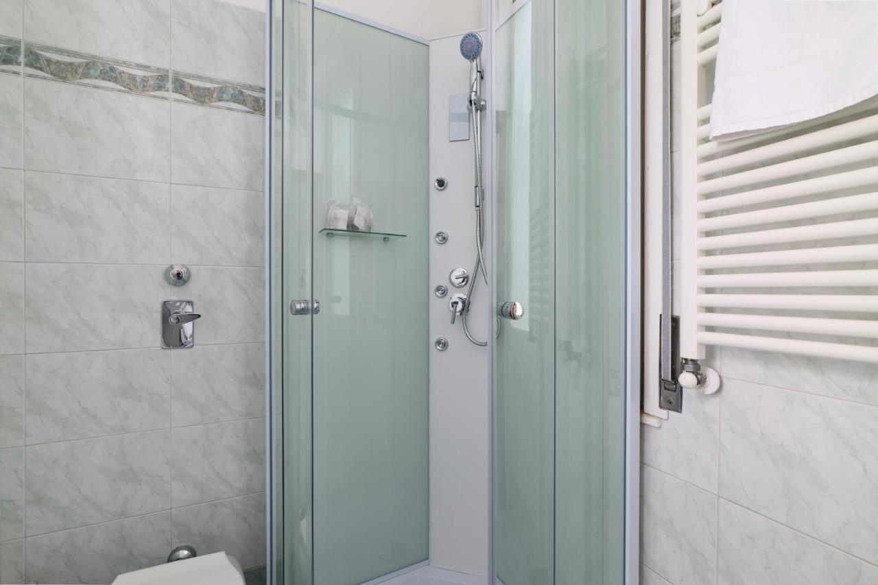 Prestige Boutique Homes - Duomo 2 Milánó Kültér fotó